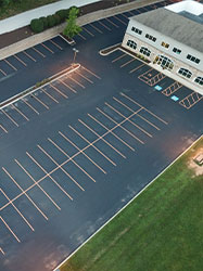 Picture of commercial Sealcoating with custom colors
